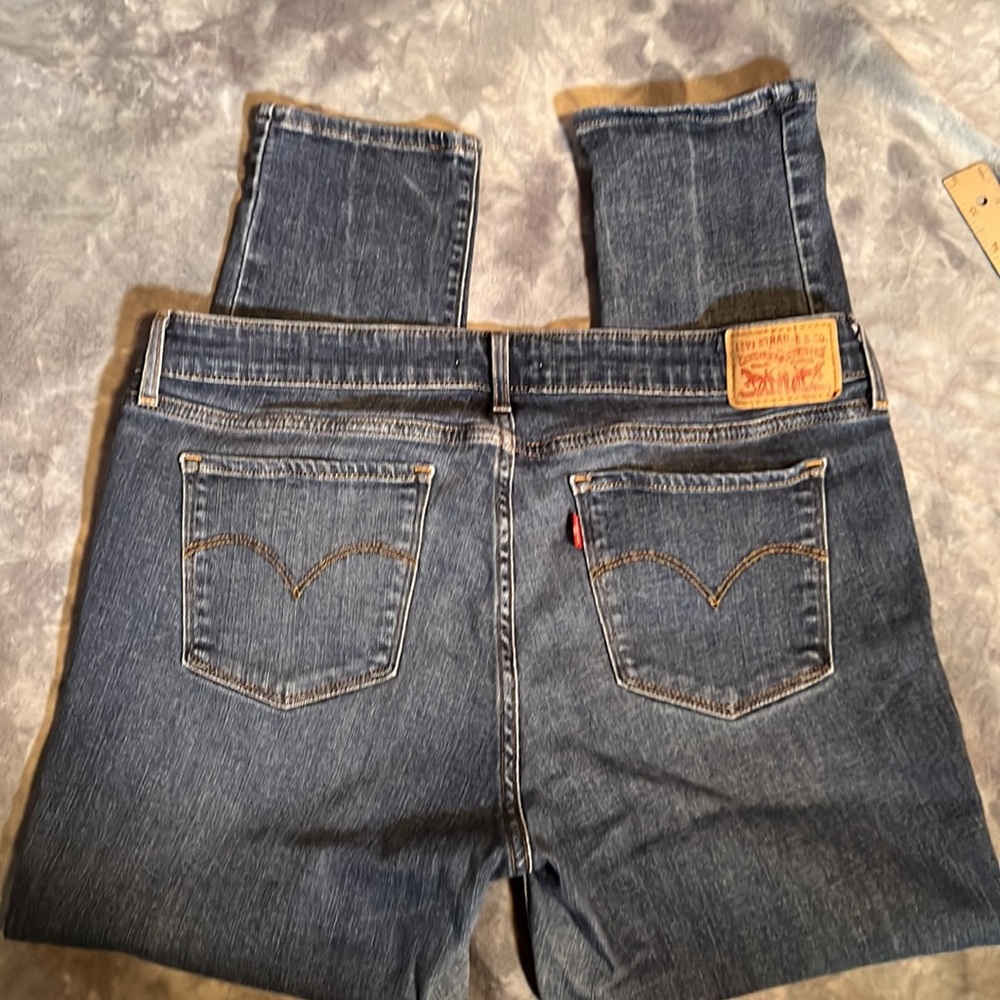 Levi’s 711 Skinny Distressed Jeans Women's size 32 - Picture 16 of 16
